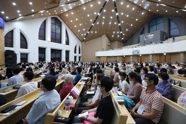 27일 ‘복음통일 컨퍼런스’ 첫째 날 참석자들의 모습. /에스더기도운동