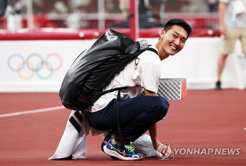도쿄올림픽 육상 남자 높이뛰기에서 4위에 오른 우상혁. /연합