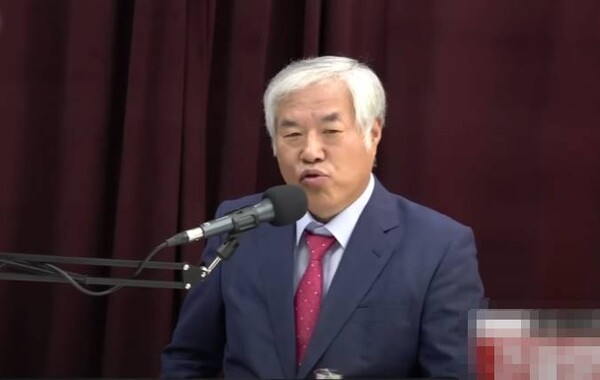 전광훈 목사는 "북한의 김정은 문제를 해결하는 것이 이번 10월 혁명의 주제”라고 말했다. /유튜브 영상 캡처