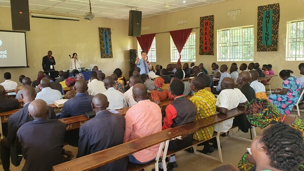 최근 아프리카 우간다에서 사랑하는교회 목회자세미나가 열리고 있는 모습. /사랑하는교회 선교팀