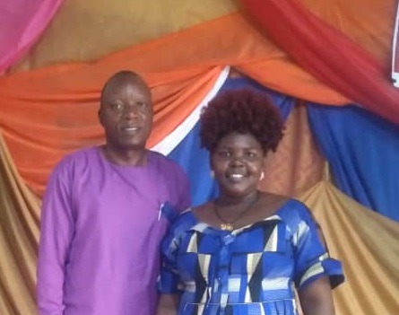 우간다 사랑하는교회 담당 패트릭 마바라 목사 부부. /사랑하는교회 다음 카페