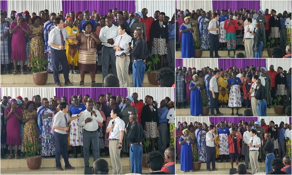 세미나 둘재날 치유훈련 후 간증히가 위해 앞으로 나온 참석자들의 모습. /사랑하는교회 다음 카페