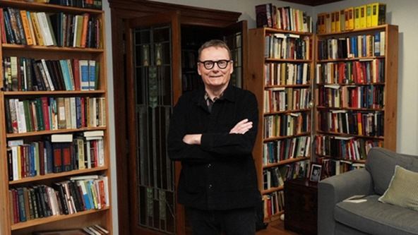 스웨덴 한림원이 14일(현지시간) 발표한 2024 노벨경제학상 수상한 제임스 로빈슨 시카고대 교수. /시카고대