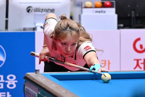 김가영의 연승을 '38'에서 끊은 김예은. /연합