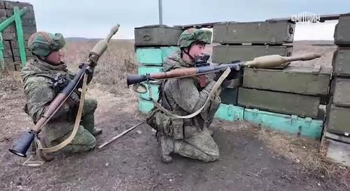 러 쿠르스크 전투 훈련하는 북한군. /블라디미르 솔로비요프 텔레그램 캡처