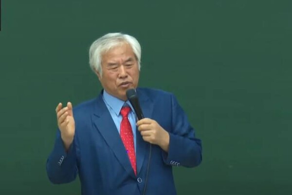 지난 5일 서울 사랑제일교회에서 열린 '긴급 수도권 자유마을대회'에서 전광훈 대국본 국민혁명의장이 연설을 하고 있다. /대국본