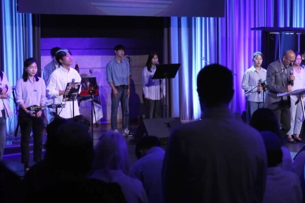 오순절을 맞아 이스라엘 예루살렘에서 한인들이 모여 연합예배를 드리는 모습. /CTS 유튜브 영상 캡처