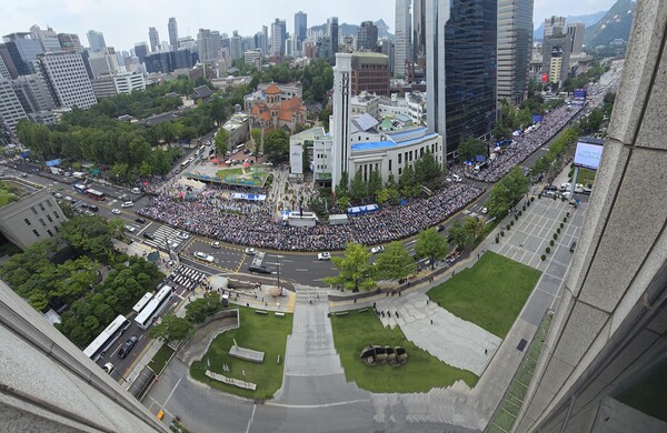 지난해 광화문 ‘8·15 국민혁명대회’ 모습. 당시 전국 각지에서 20만여 명(주최 측 추산)의 애국시민이 모였다. /자유일보DB