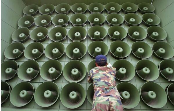 이종석 국정원장 취임 직후인 7월 초, 국정원은 대북 방송을 전면 중단했다. /연합