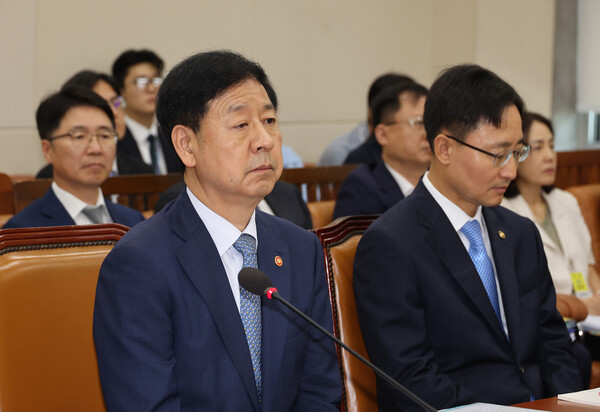 21일 서울 여의도 국회에서 열린 기획재정위원회 전체회의에 구윤철 경제부총리 겸 기획재정부 장관이 참석해 있다. /연합