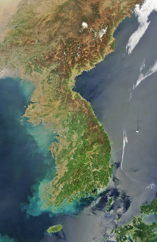 한반도 위성 사진. /미 항공우주국(NASA)